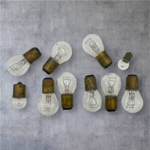 Lot of 10 Various Vintage Classic Car Vehicle Bulbs